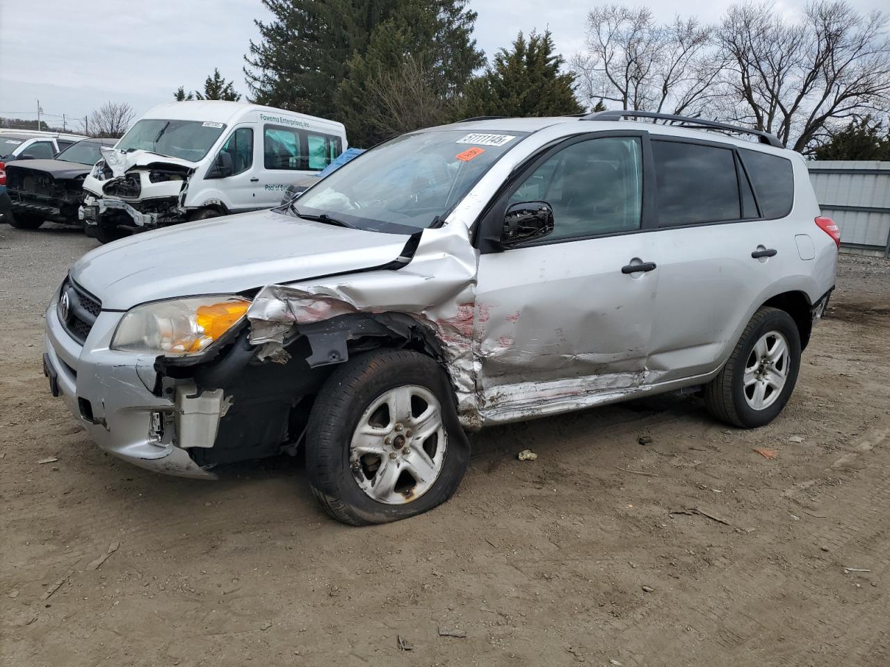 TOYOTA RAV4 2010