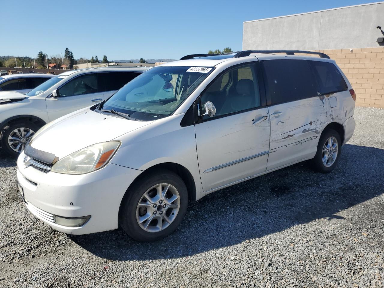 TOYOTA SIENNA XLE 2005