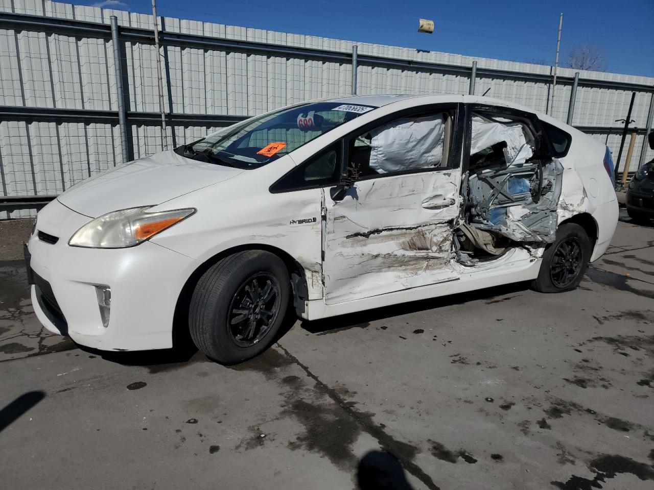 TOYOTA PRIUS 2013