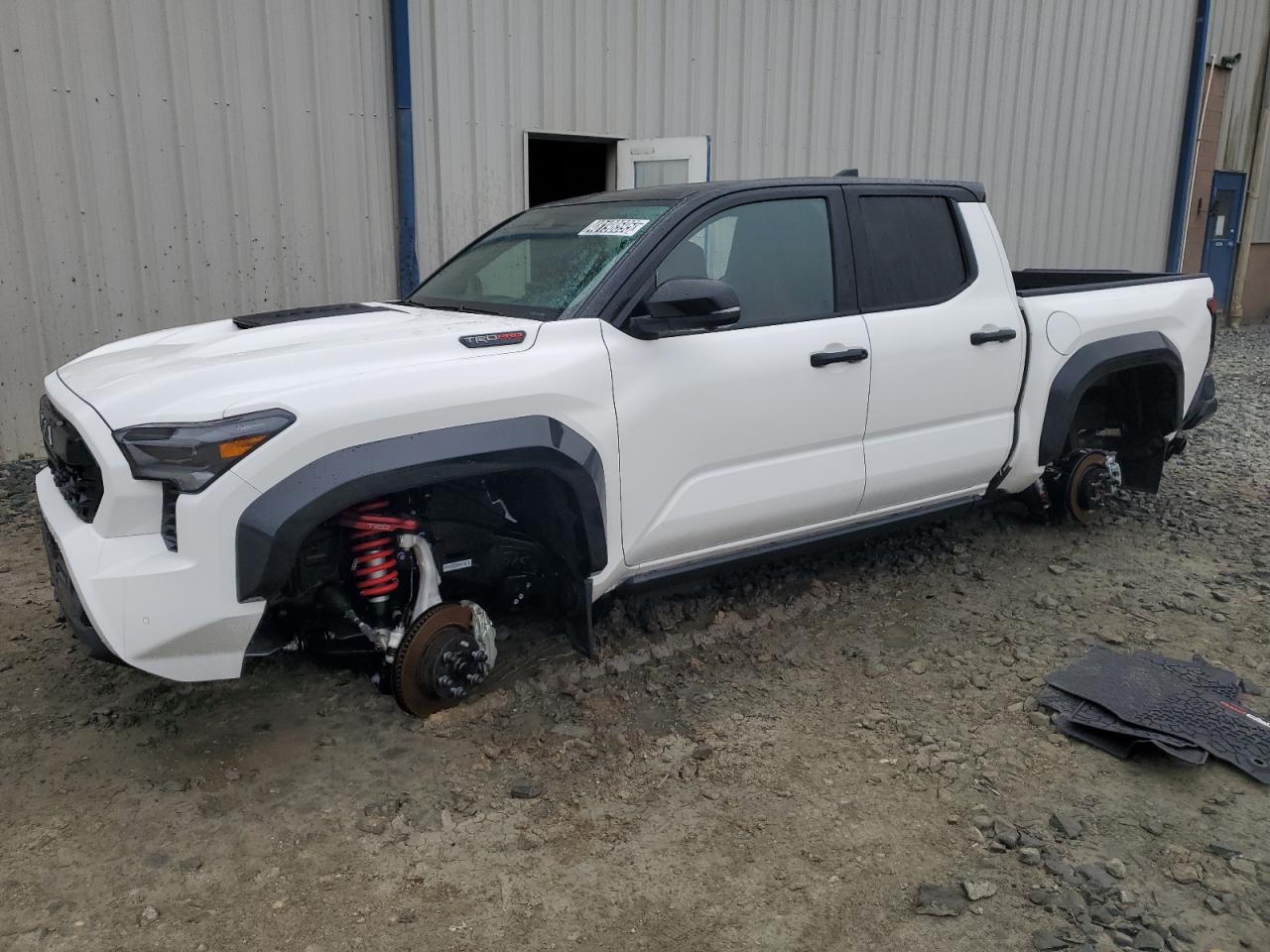 TOYOTA TACOMA DOU 2024