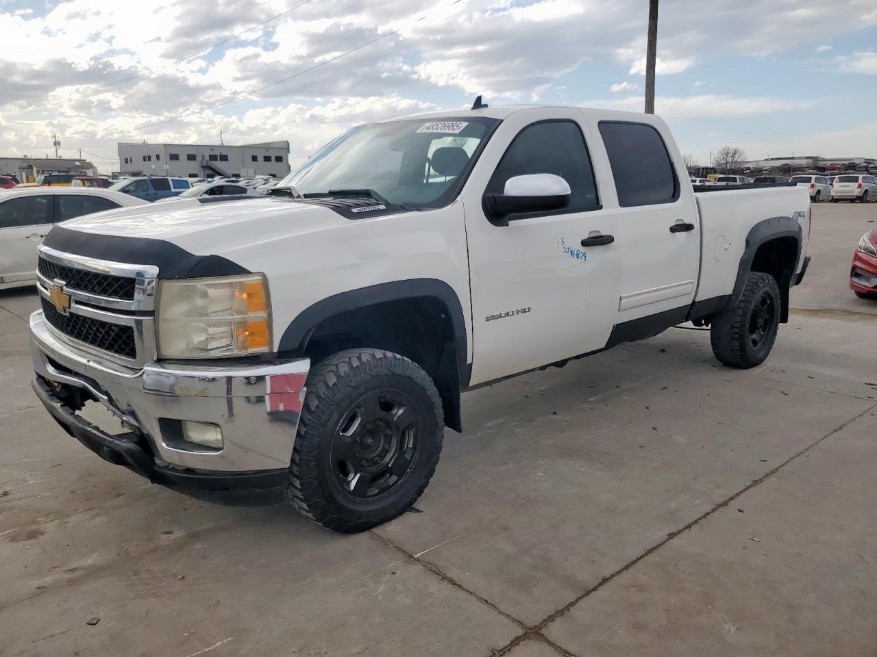 CHEVROLET SILVERADO 2011