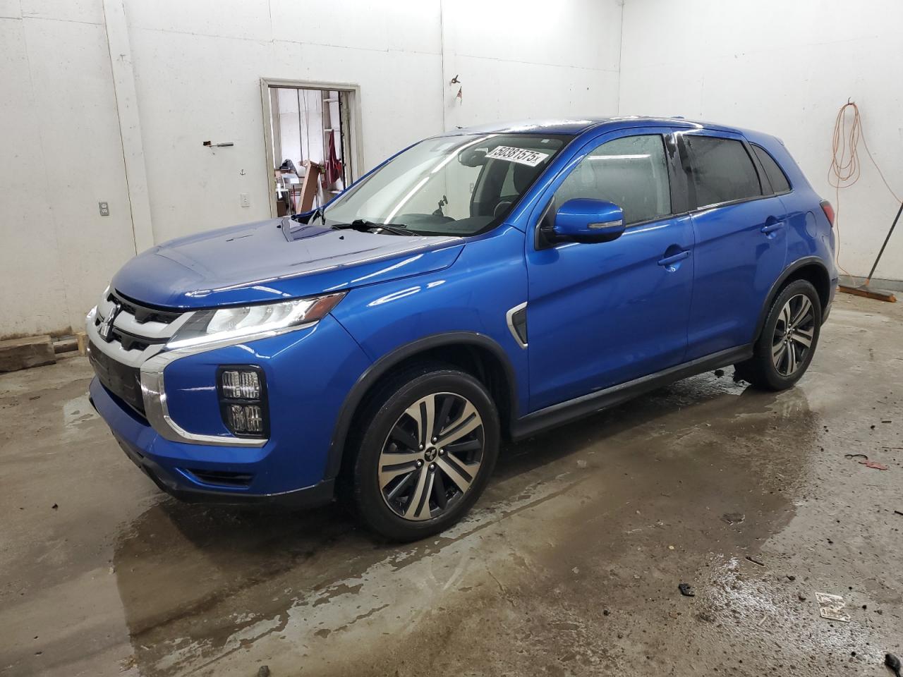 MITSUBISHI OUTLANDER 2020