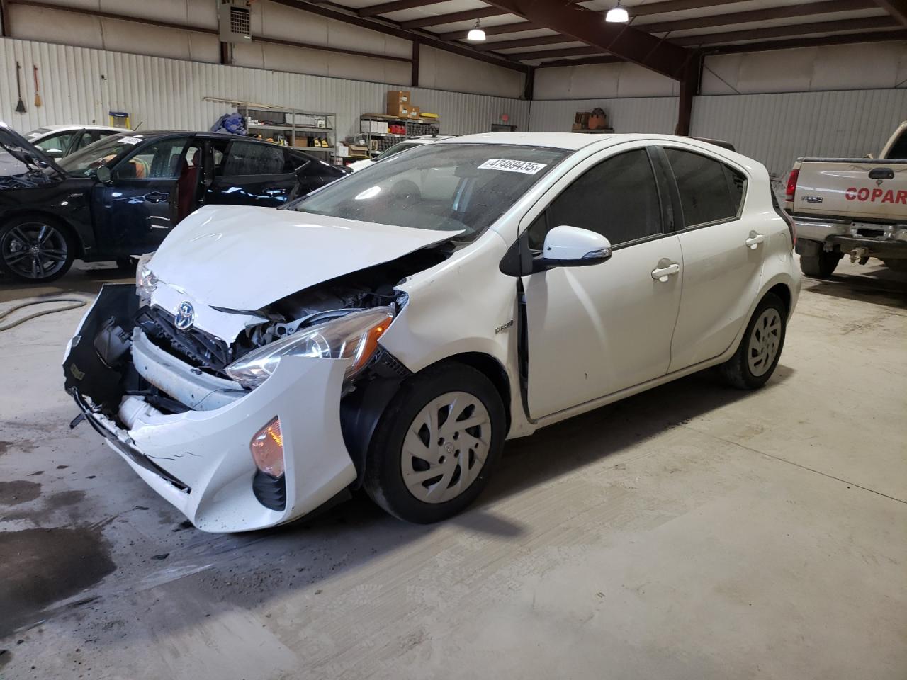 TOYOTA PRIUS C 2016