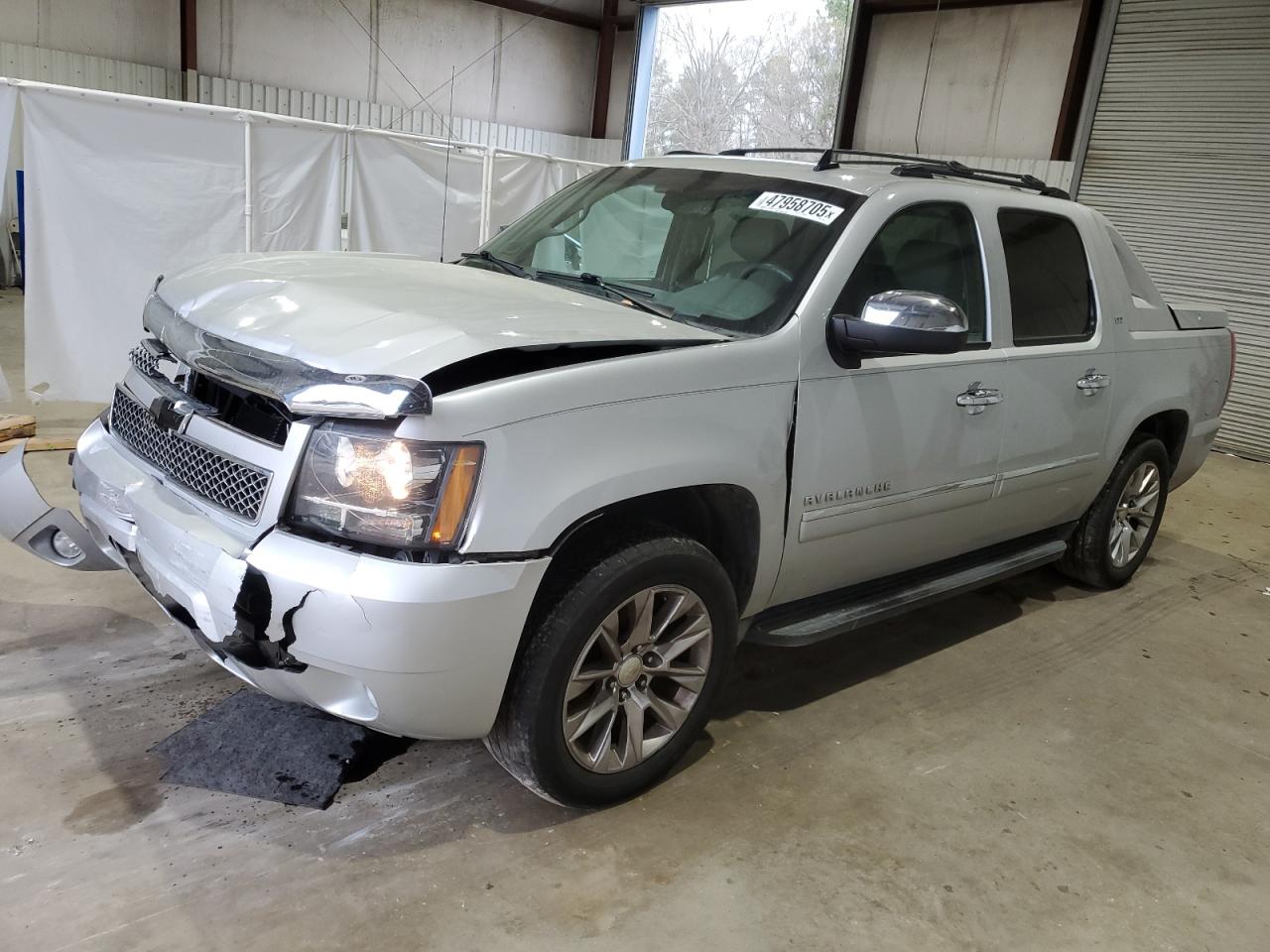 CHEVROLET AVALANCHE 2012