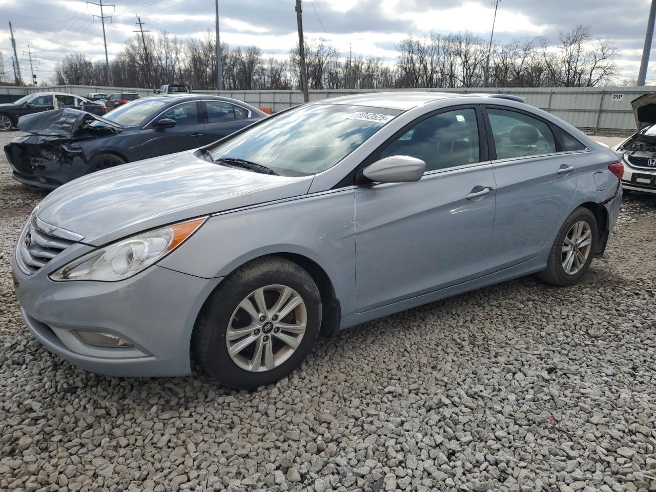 HYUNDAI SONATA GLS 2013