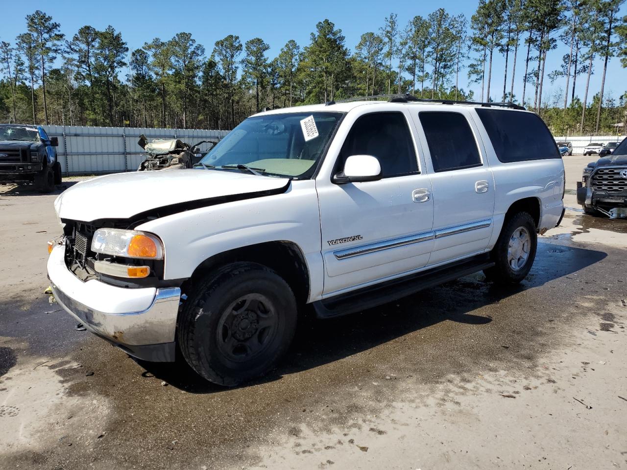 GMC YUKON XL C 2004