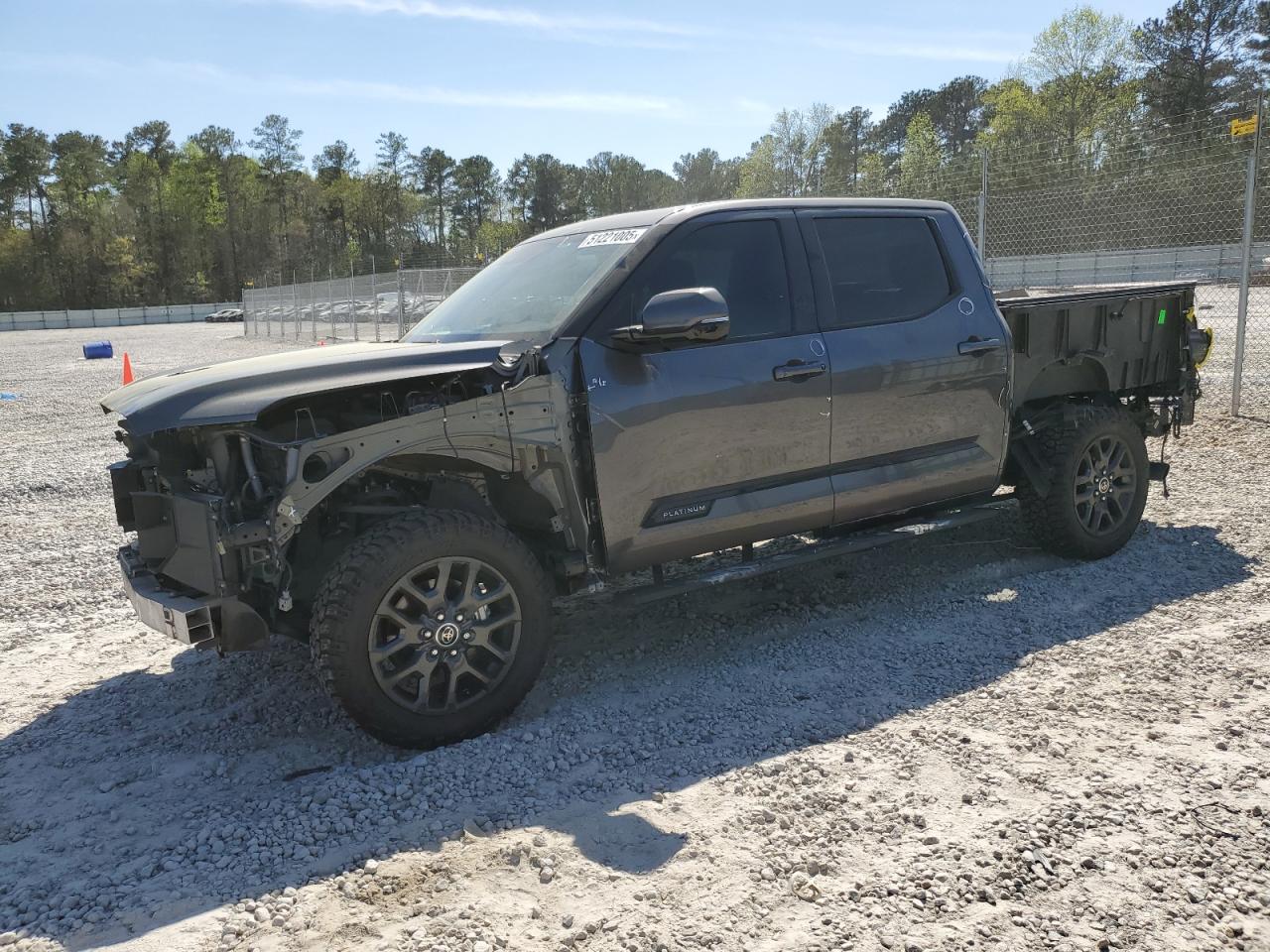 TOYOTA TUNDRA CRE 2023