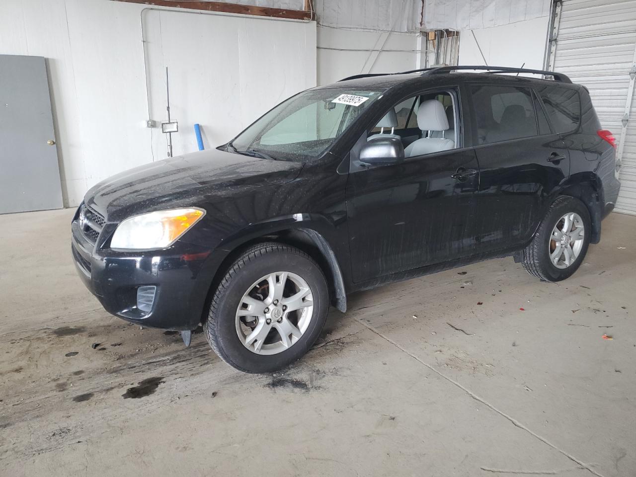 TOYOTA RAV4 2012