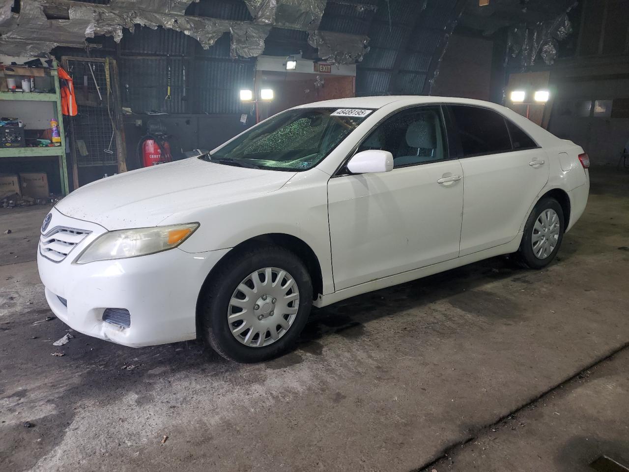 TOYOTA CAMRY BASE 2010