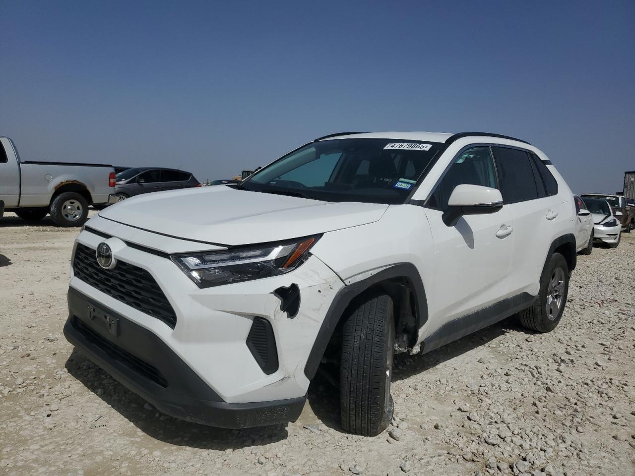 TOYOTA RAV4 XLE 2022