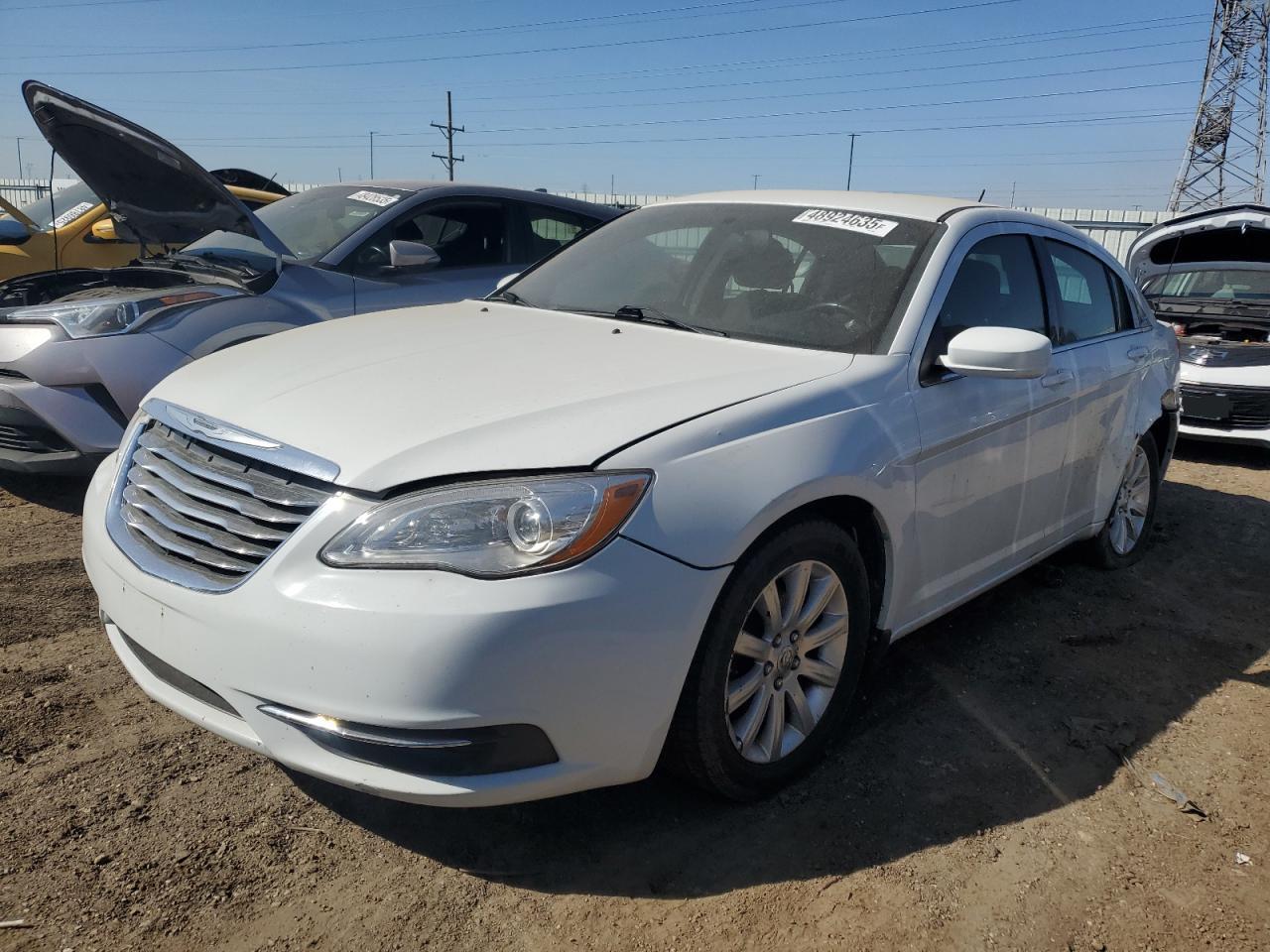 CHRYSLER 200 TOURIN 2013
