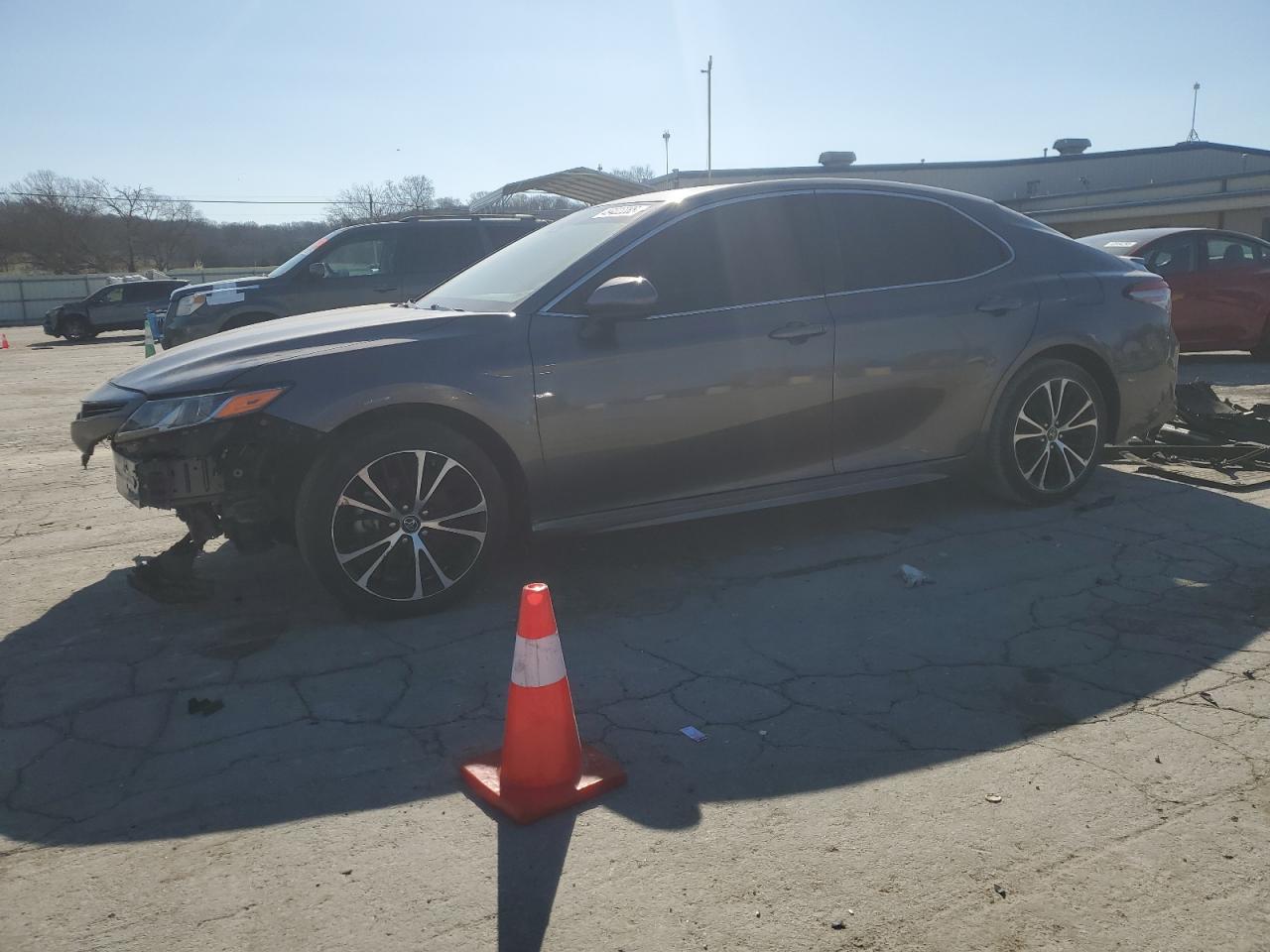 TOYOTA CAMRY L 2019
