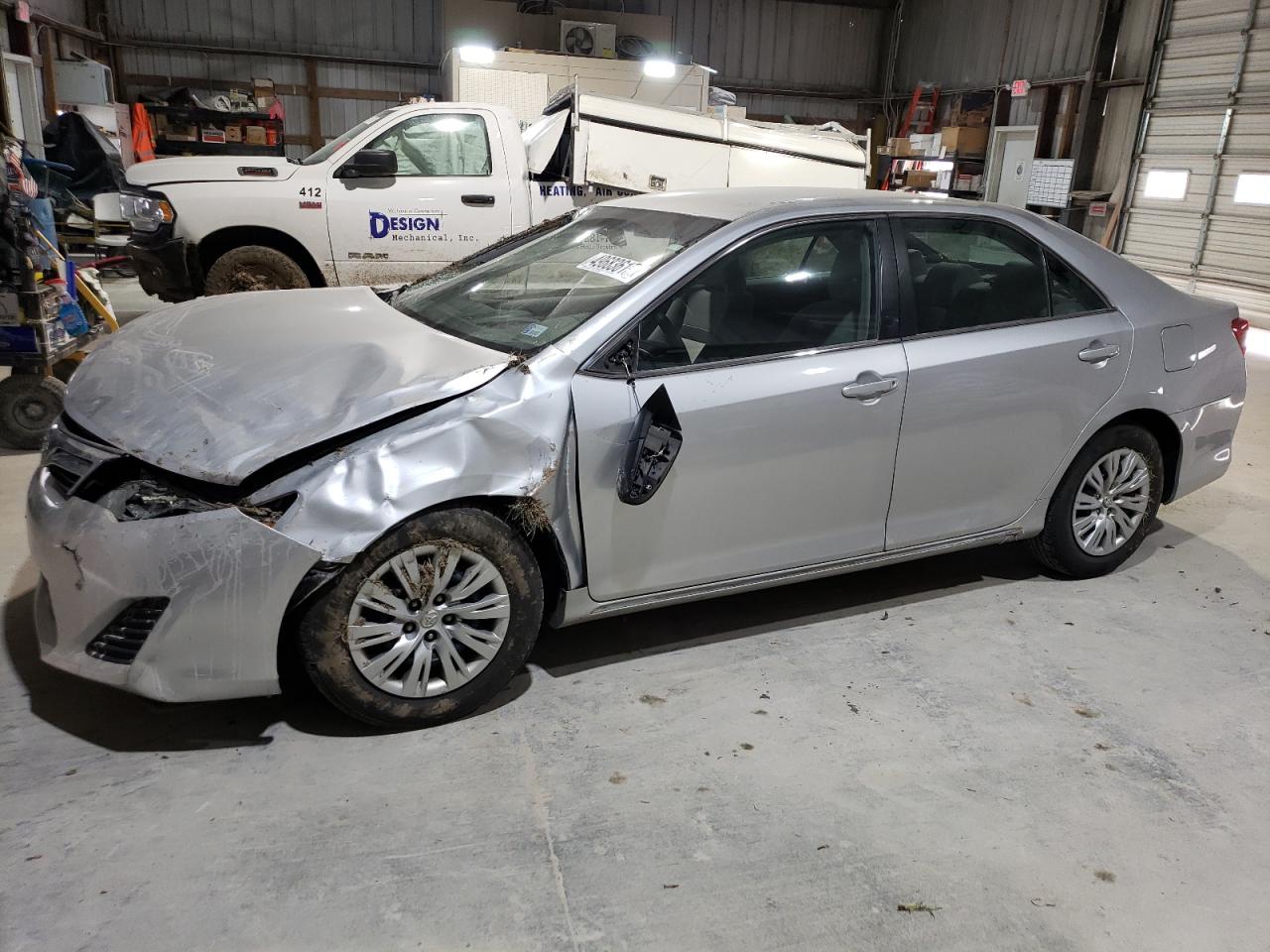 TOYOTA CAMRY L 2013