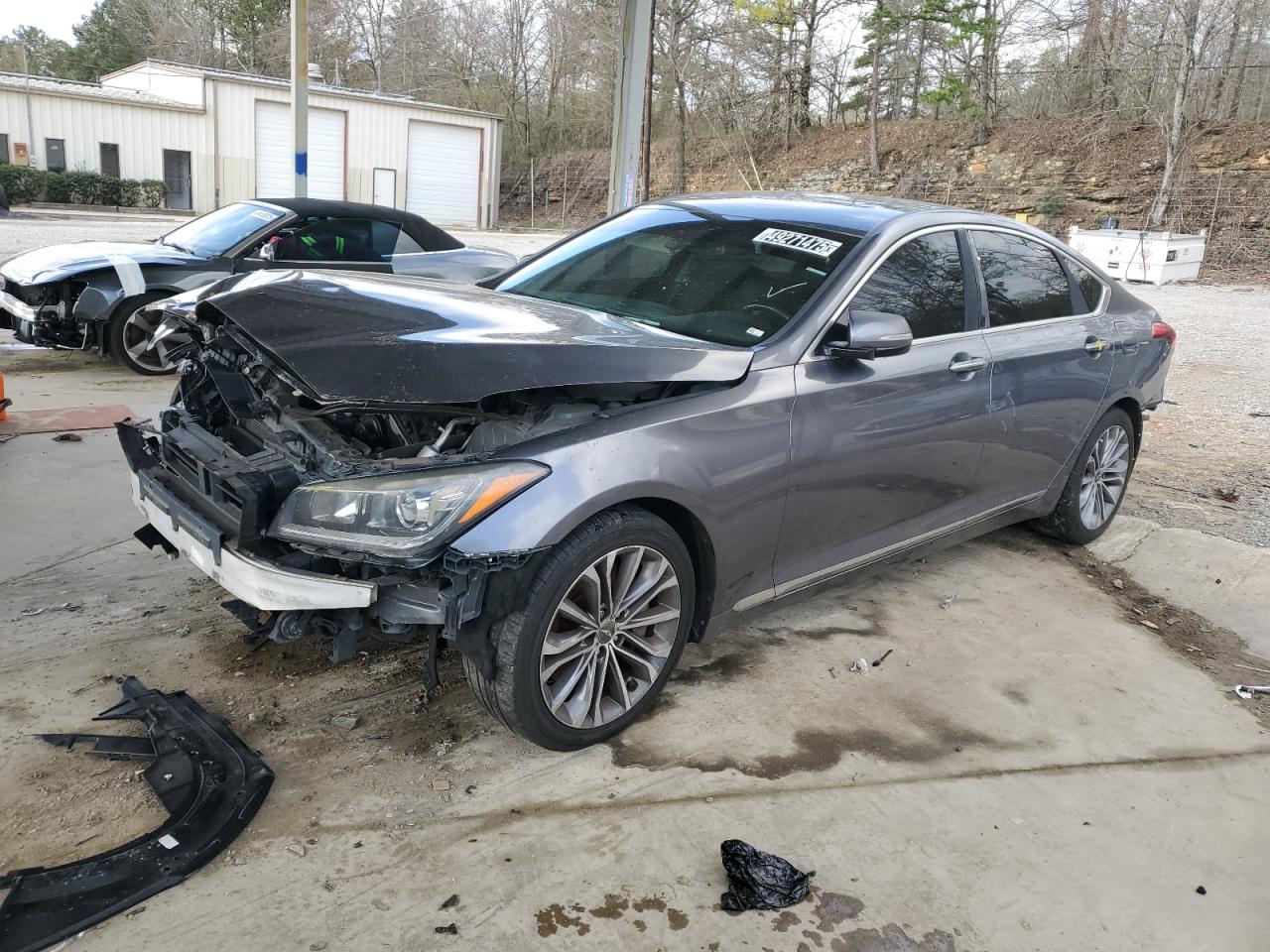 HYUNDAI GENESIS 3. 2015