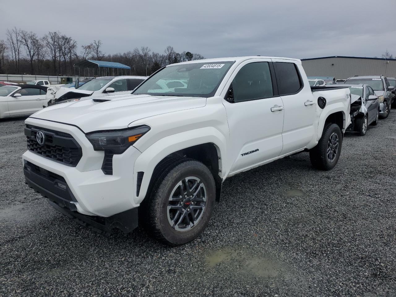 TOYOTA TACOMA DOU 2024