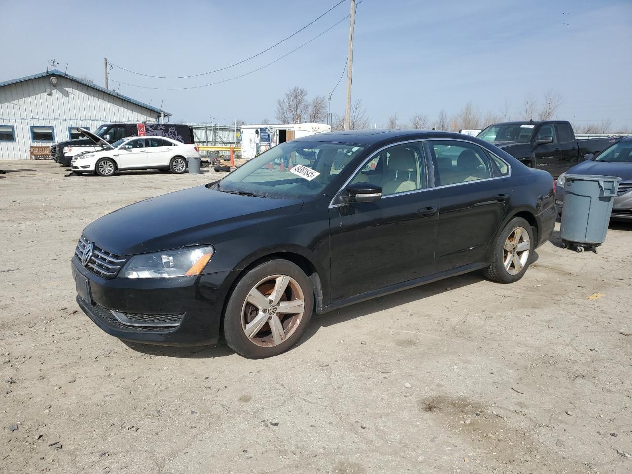 VOLKSWAGEN PASSAT SE 2013