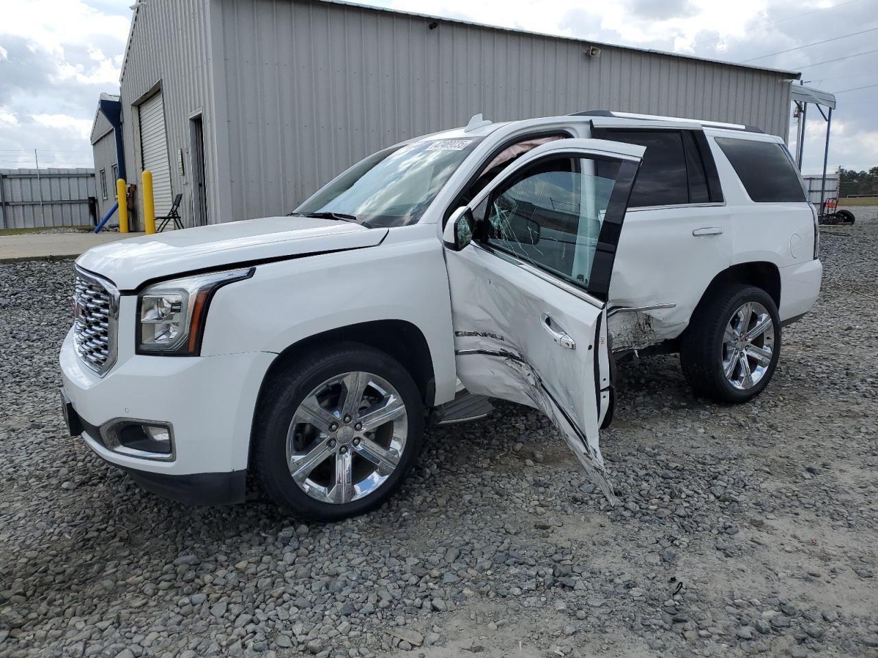 GMC YUKON DENA 2019