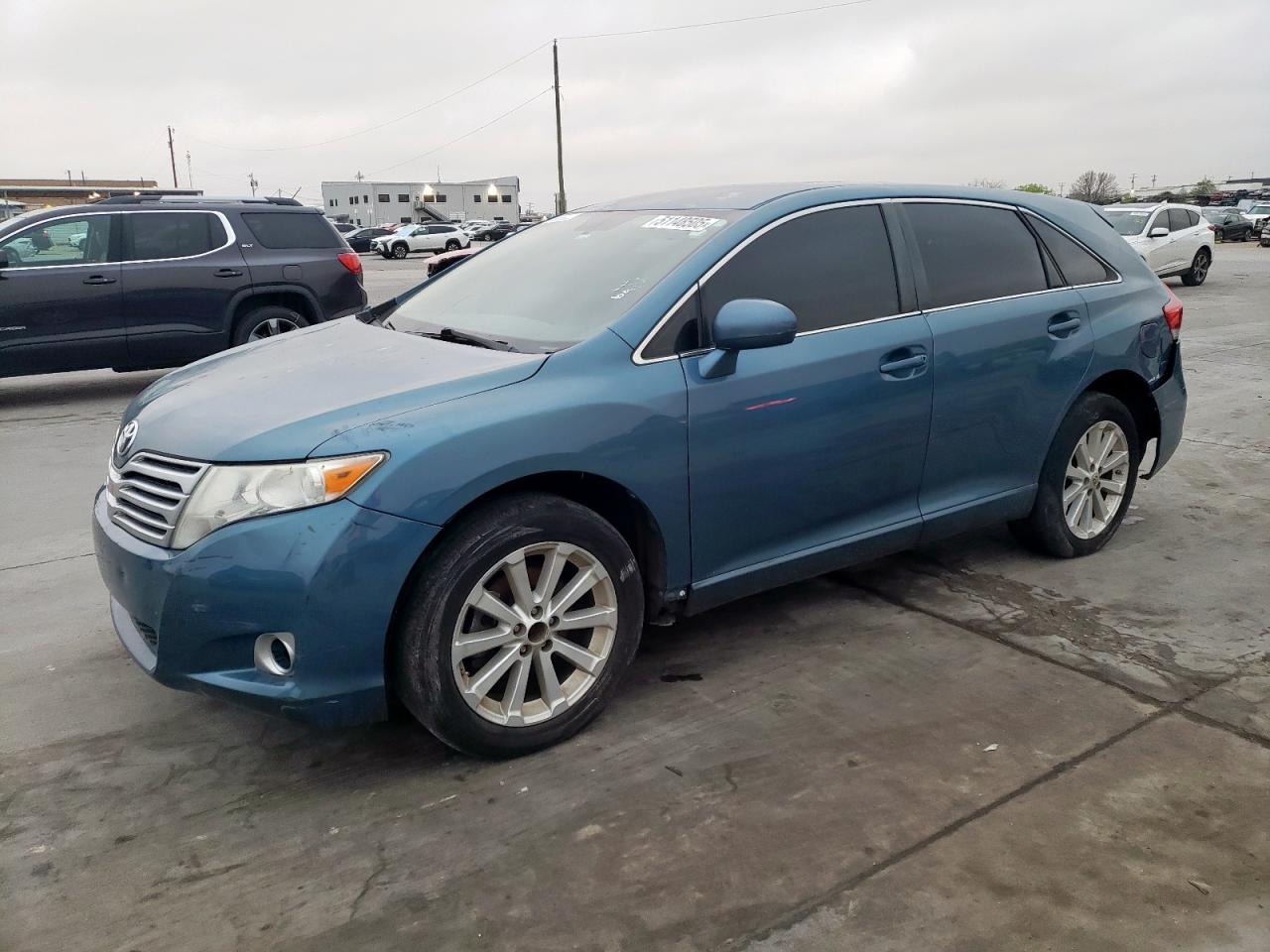 TOYOTA VENZA 2011