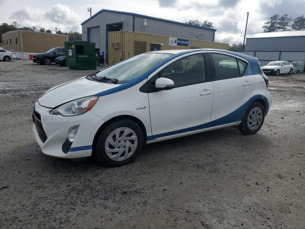 TOYOTA PRIUS C 2016