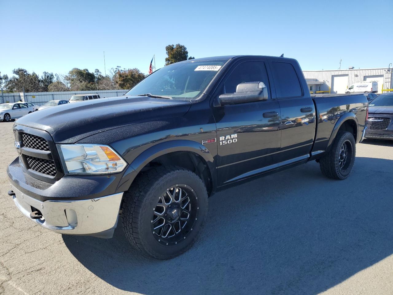 RAM 1500 SLT 2015