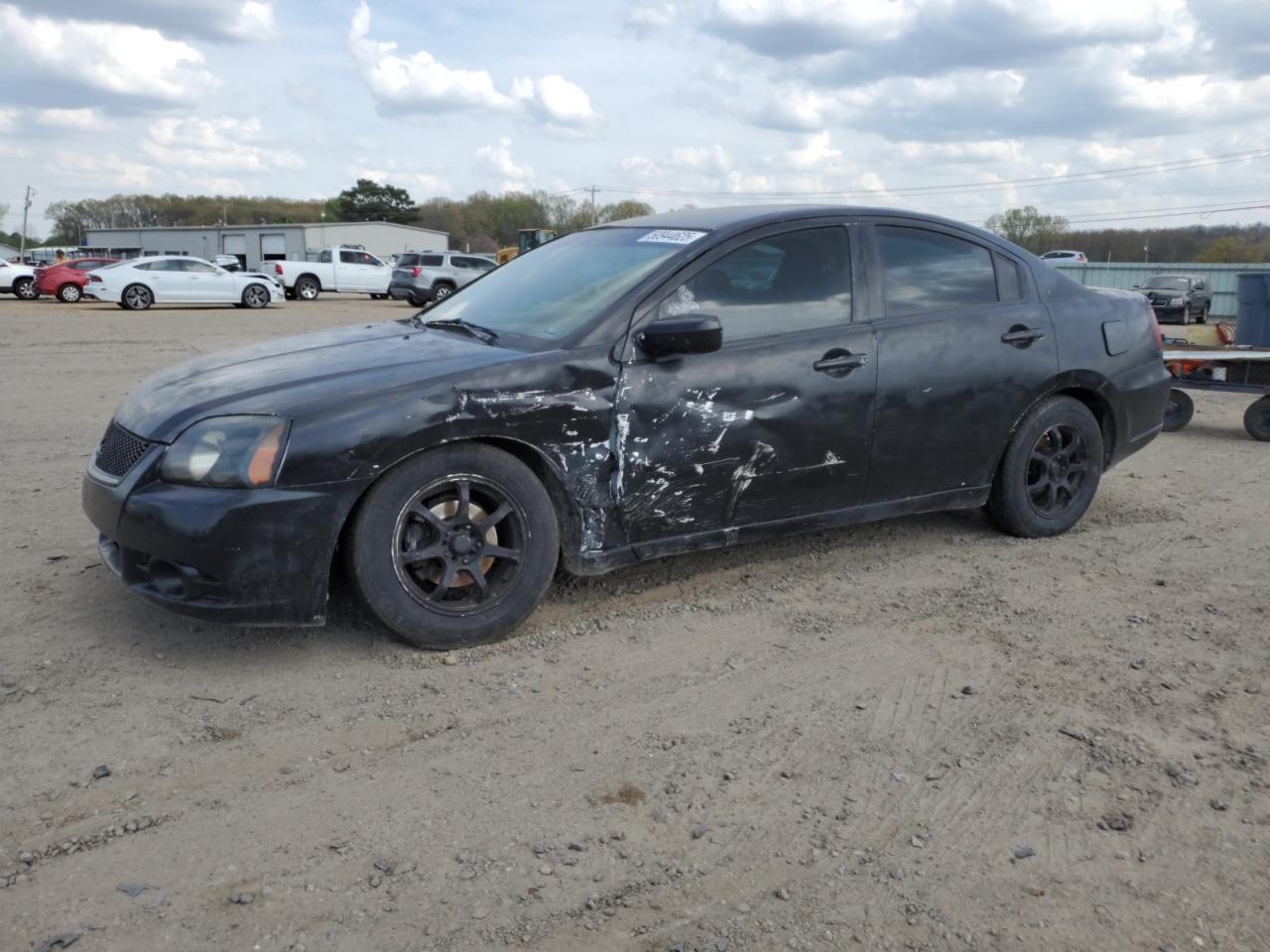 MITSUBISHI GALANT 2011