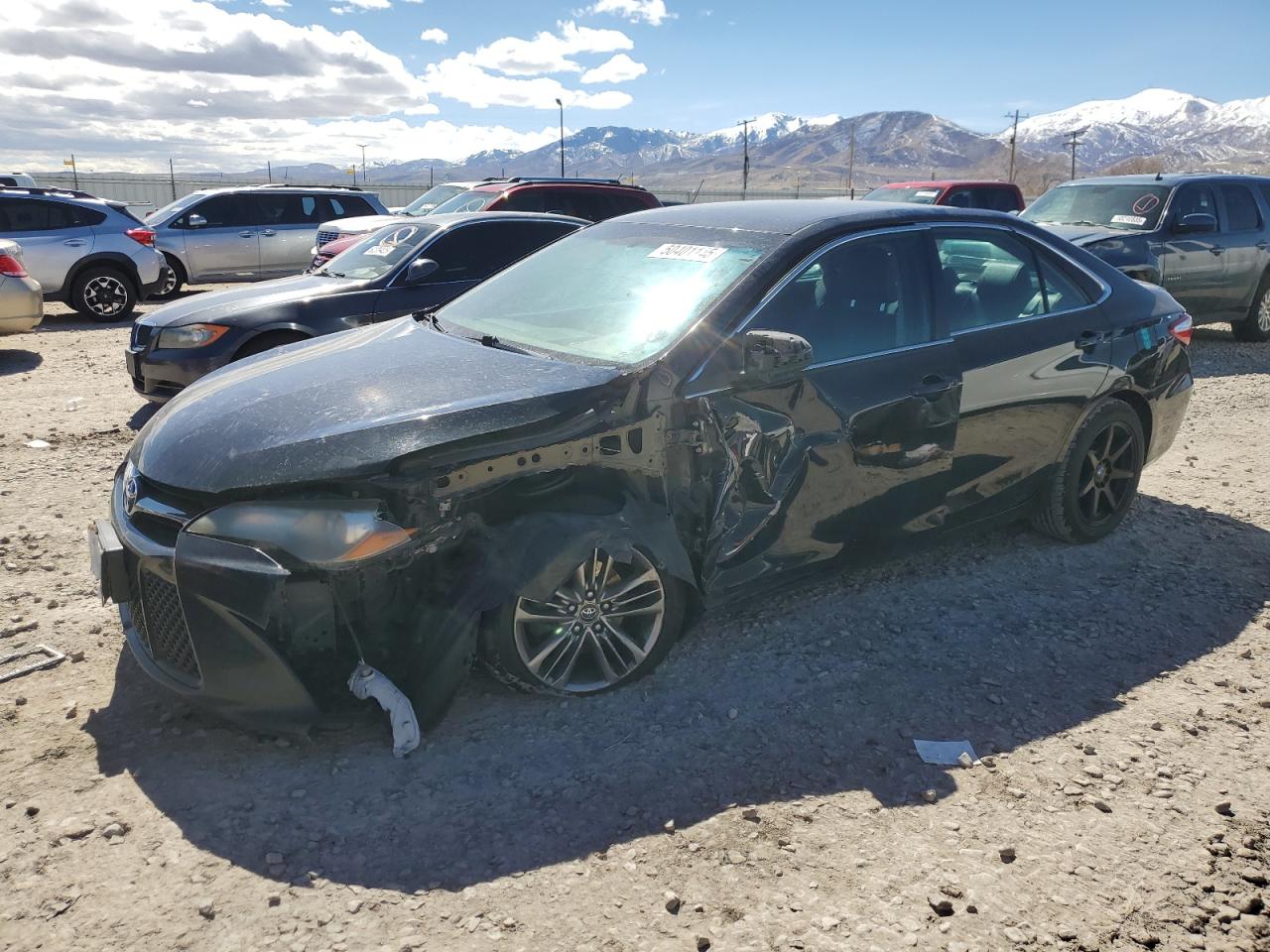 TOYOTA CAMRY 2016