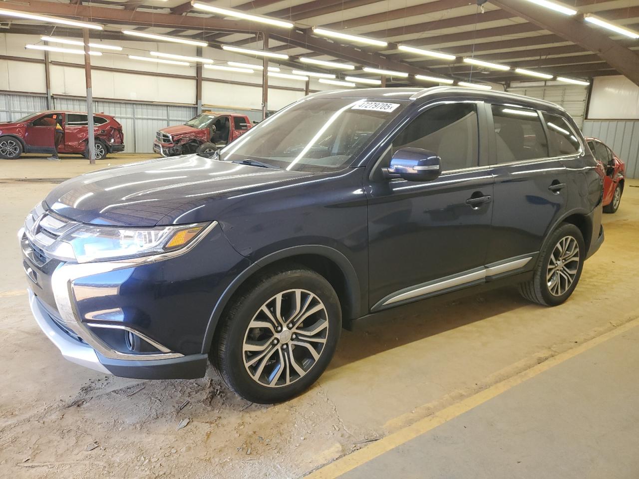 MITSUBISHI OUTLANDER 2017