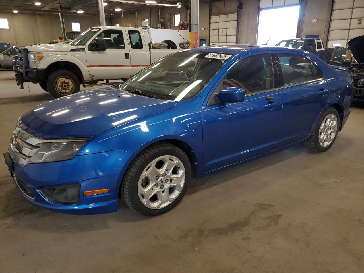 FORD FUSION SE 2011