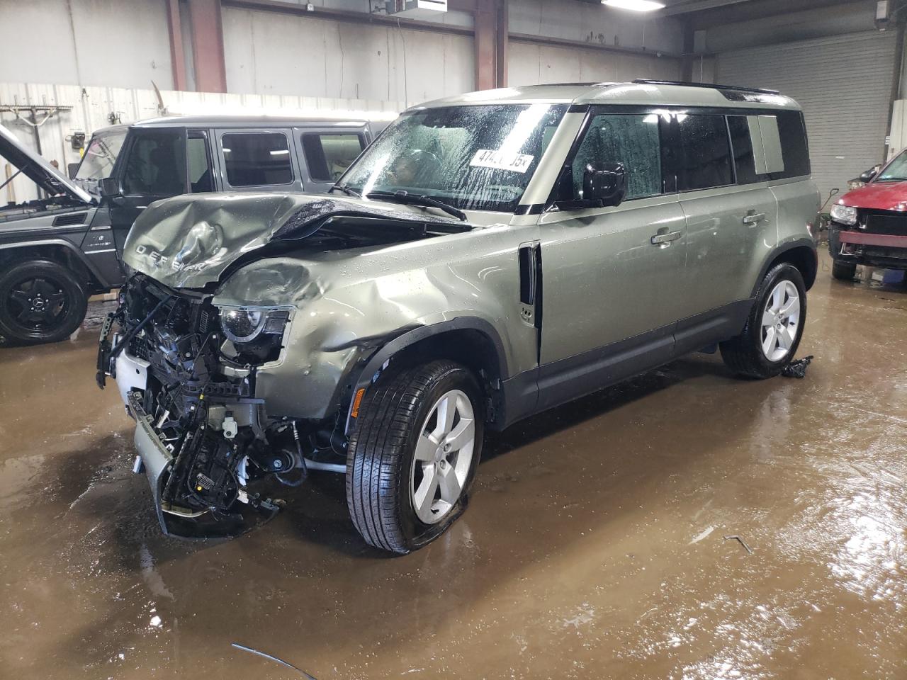 LAND ROVER DEFENDER 1 2025