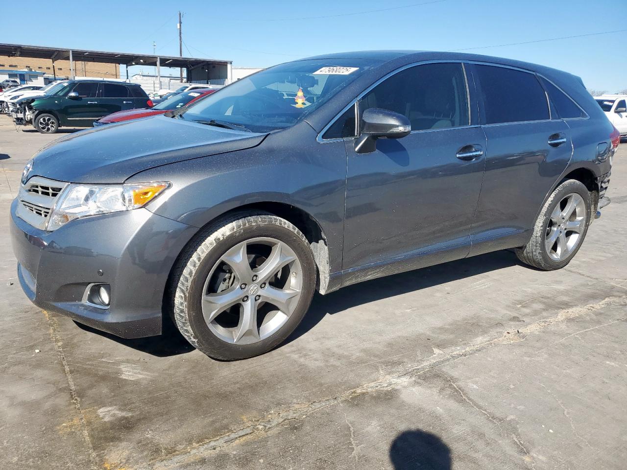 TOYOTA VENZA LE 2015