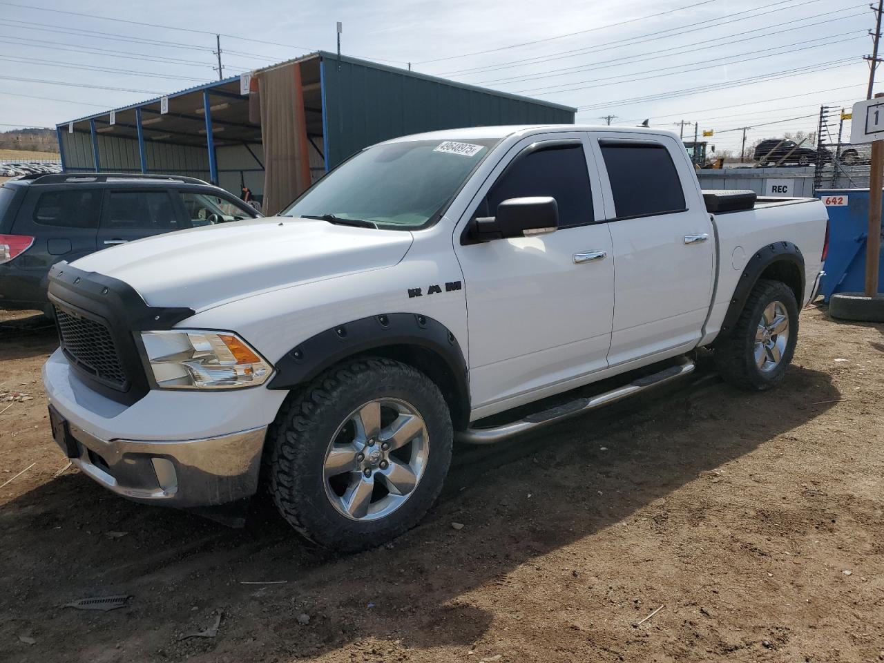 RAM 1500 SLT 2015