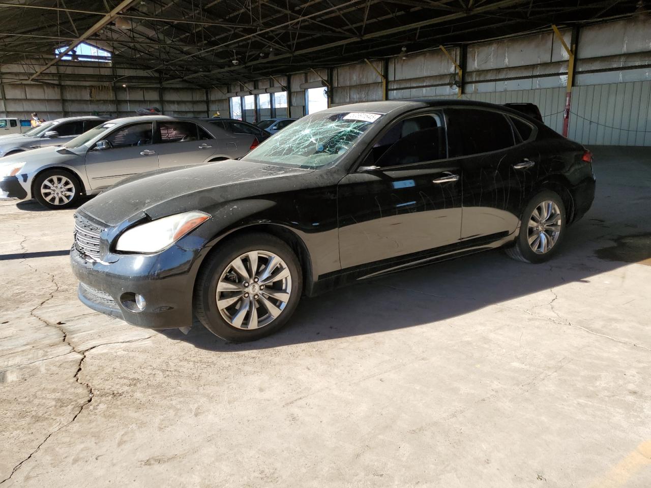 INFINITI M37 2013