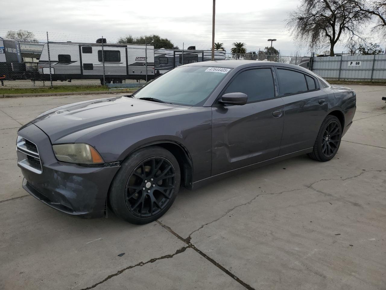 DODGE CHARGER SE 2013