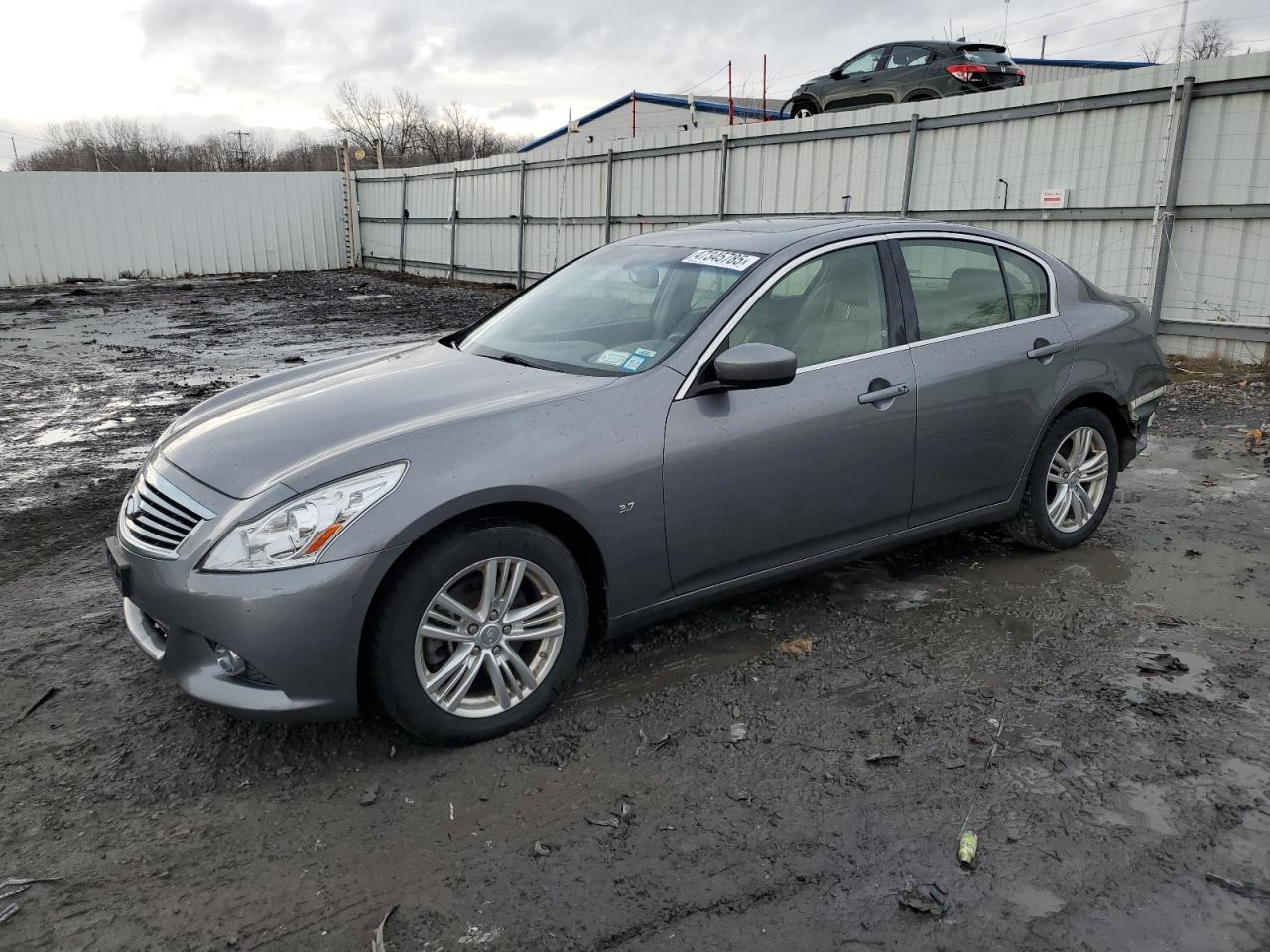 INFINITI Q40 2015