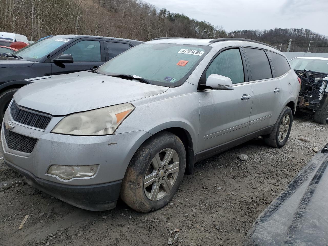 CHEVROLET TRAVERSE L 2011