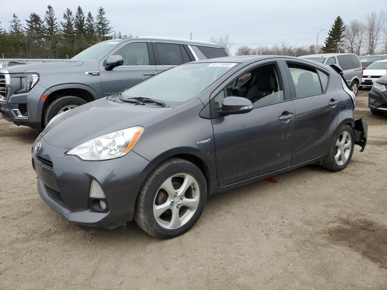 TOYOTA PRIUS C 2014