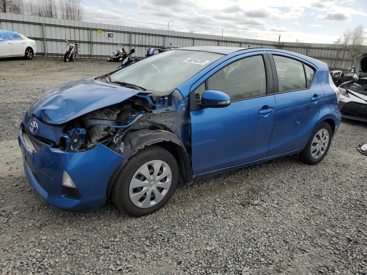 TOYOTA PRIUS C 2013