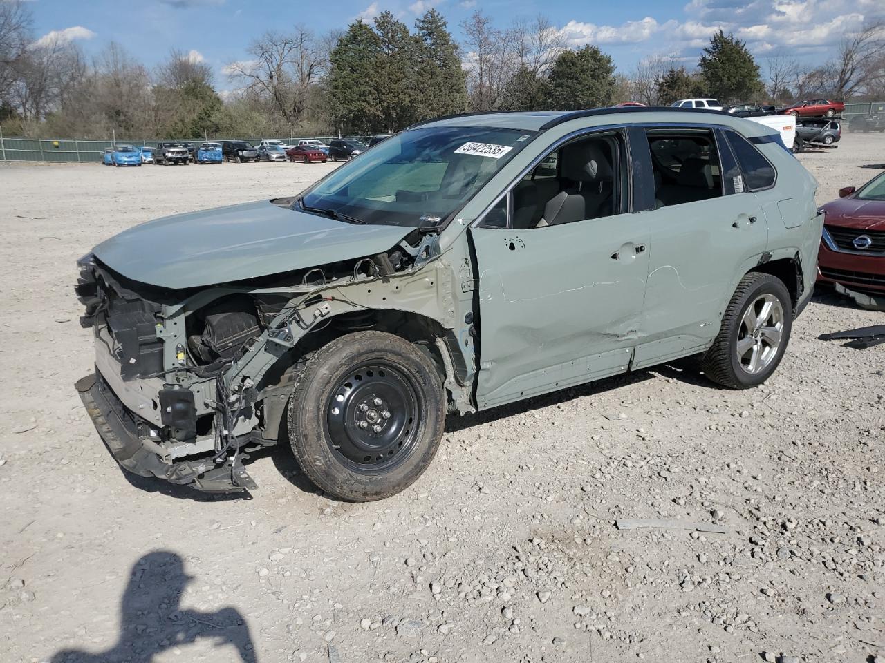 TOYOTA RAV4 XLE P 2021