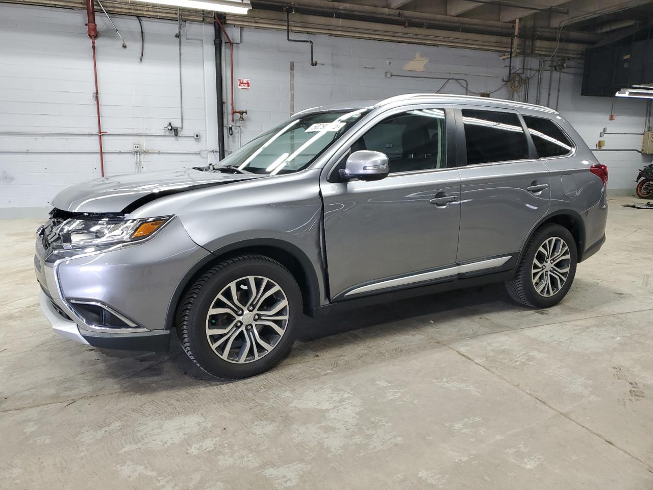 MITSUBISHI OUTLANDER 2018