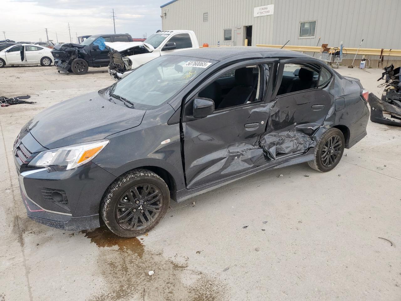 MITSUBISHI MIRAGE G4 2024
