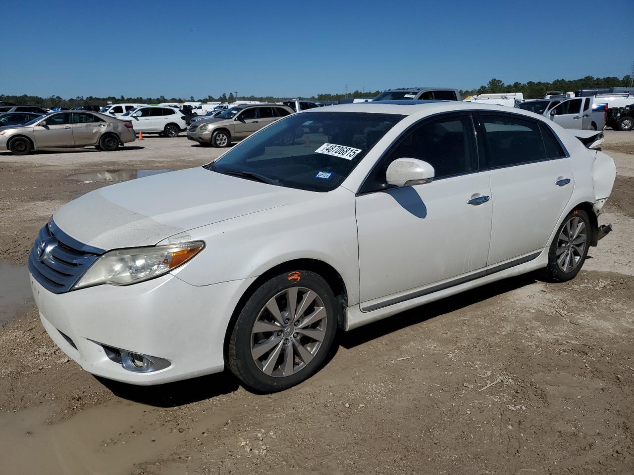 TOYOTA AVALON BAS 2011