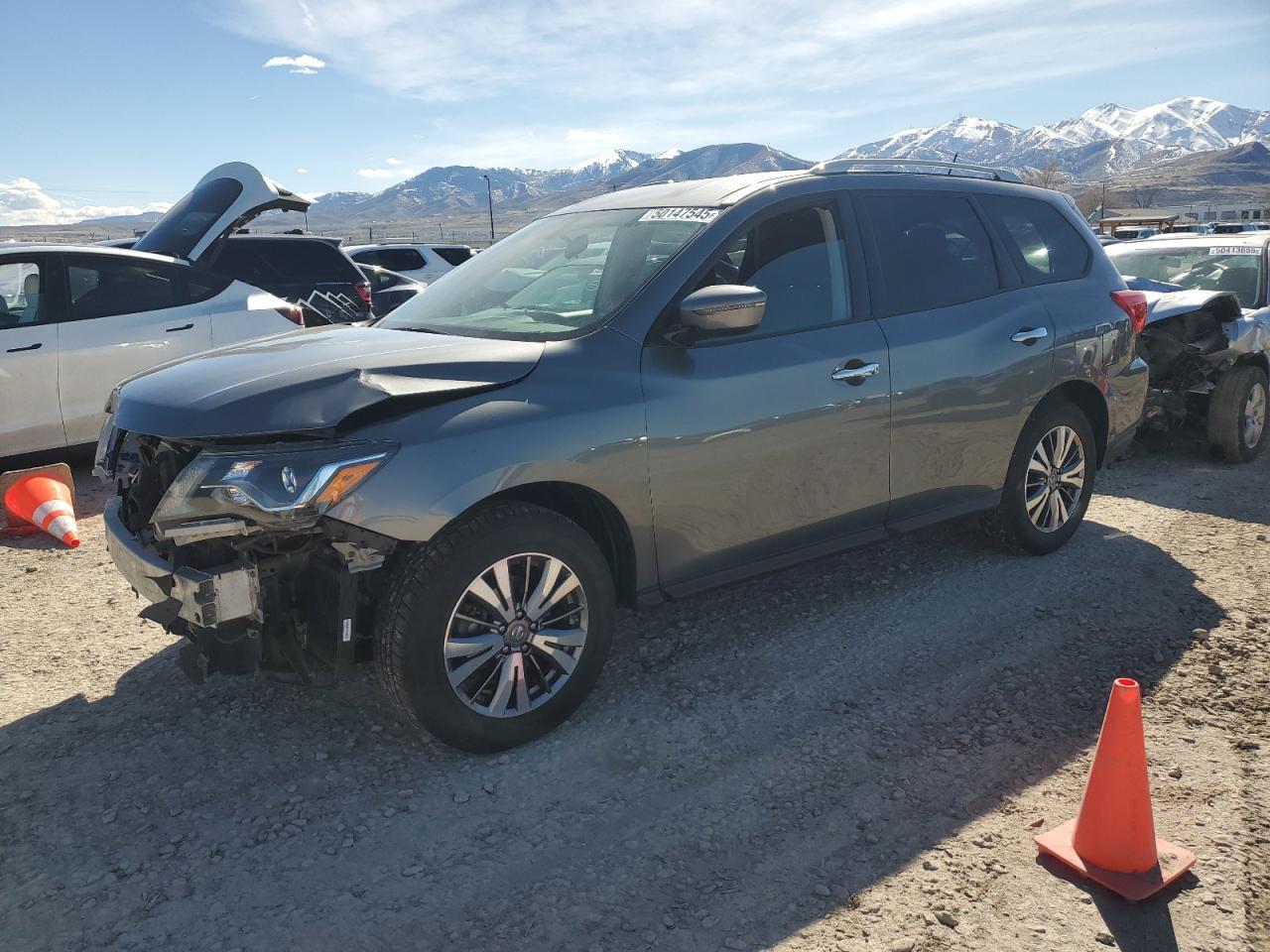 NISSAN PATHFINDER 2018