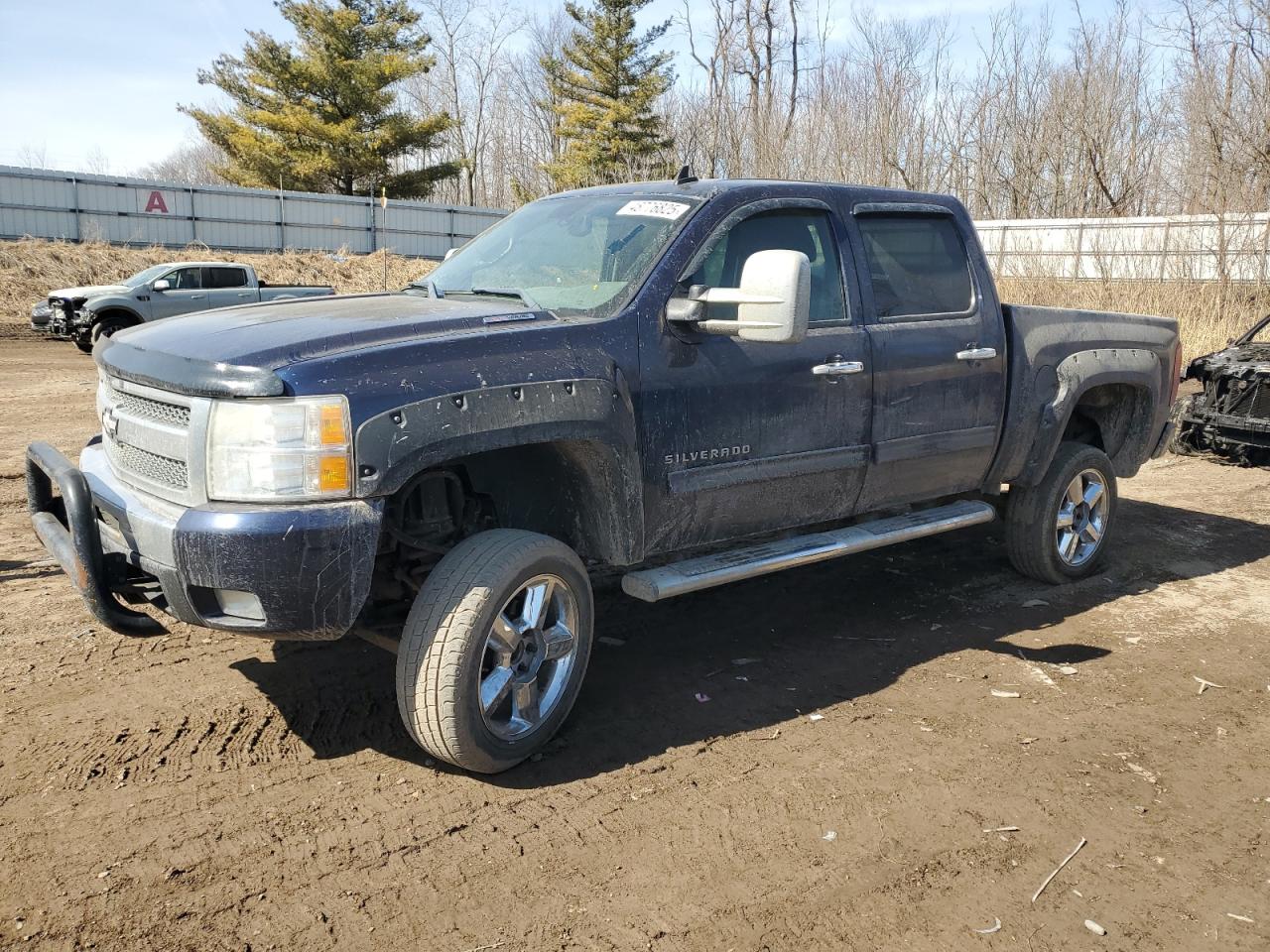 CHEVROLET SILVERADO 2011