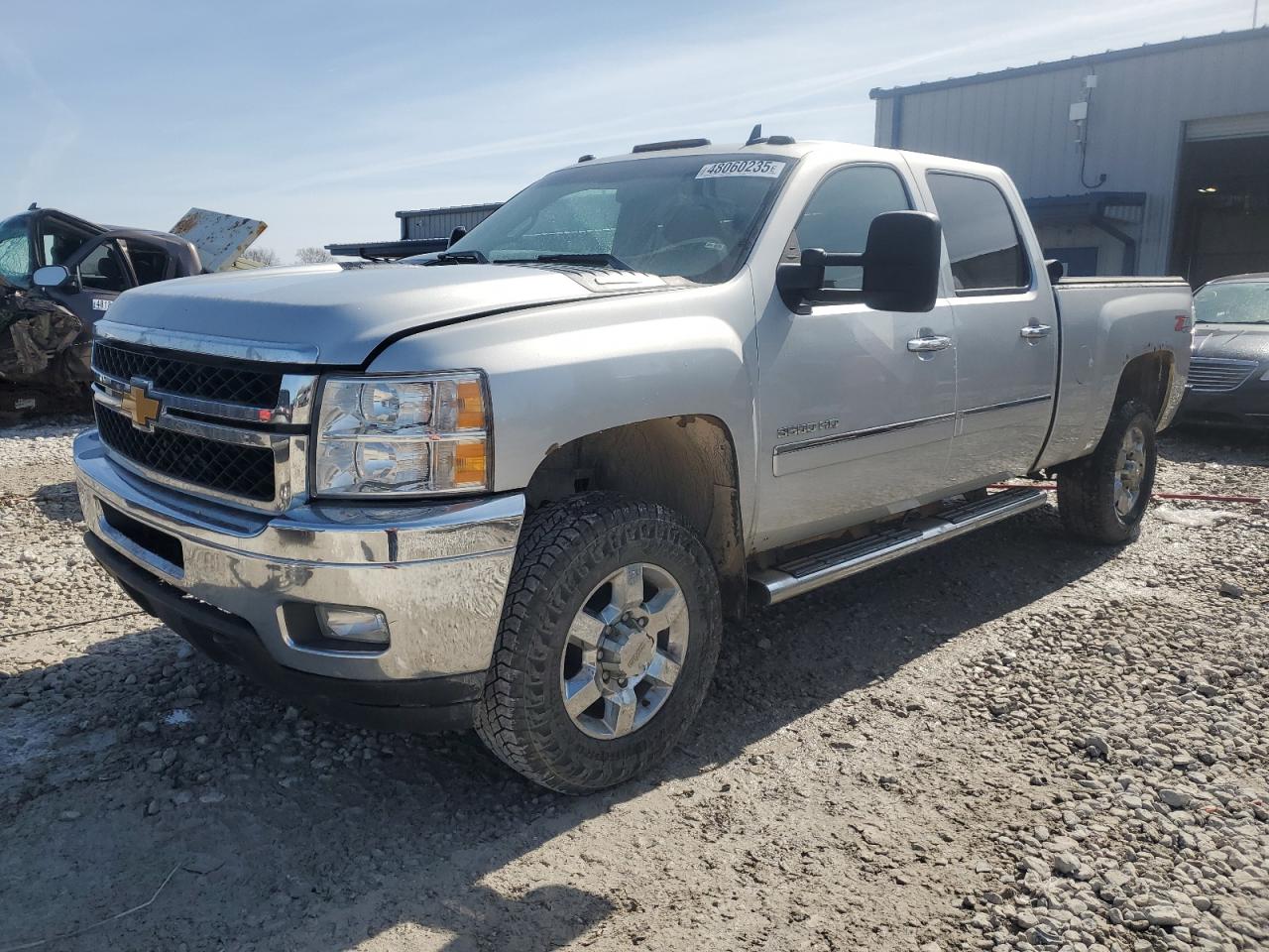 CHEVROLET SILVERADO 2013