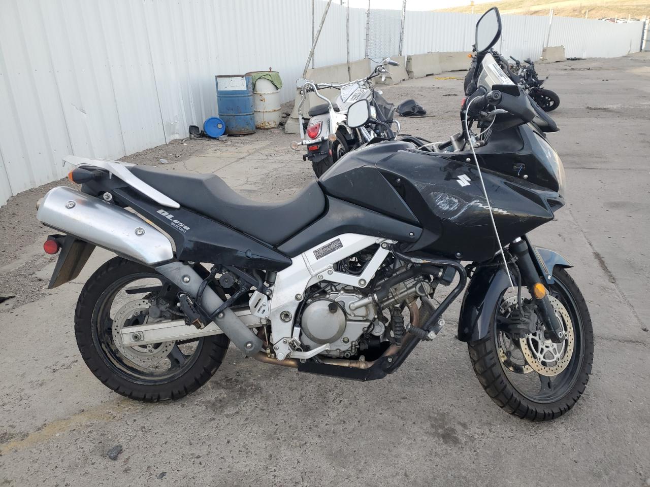 SUZUKI DL650 K 2004