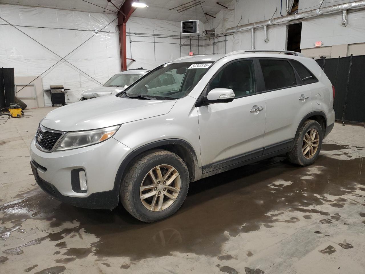 KIA SORENTO LX 2015