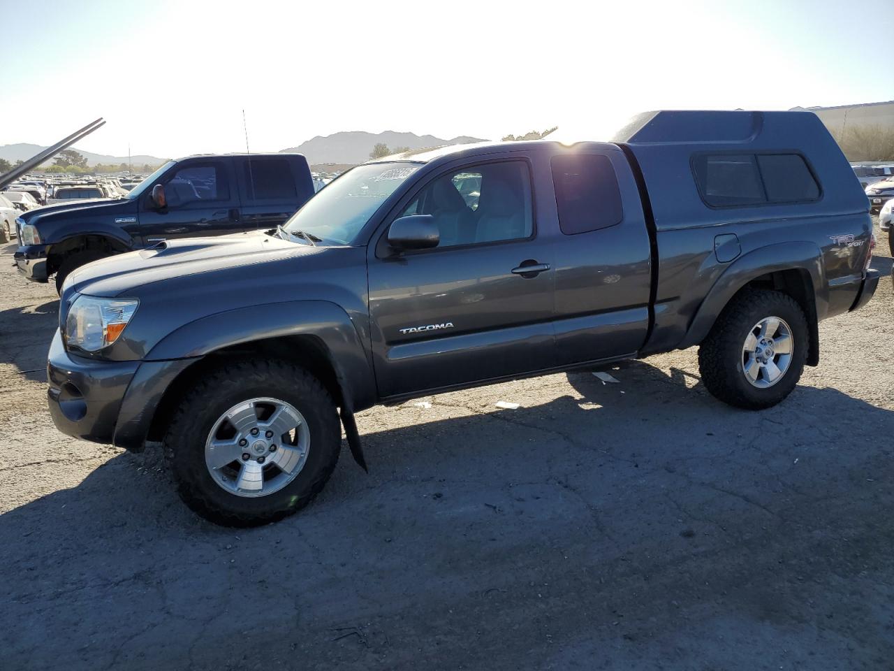 TOYOTA TACOMA ACC 2010