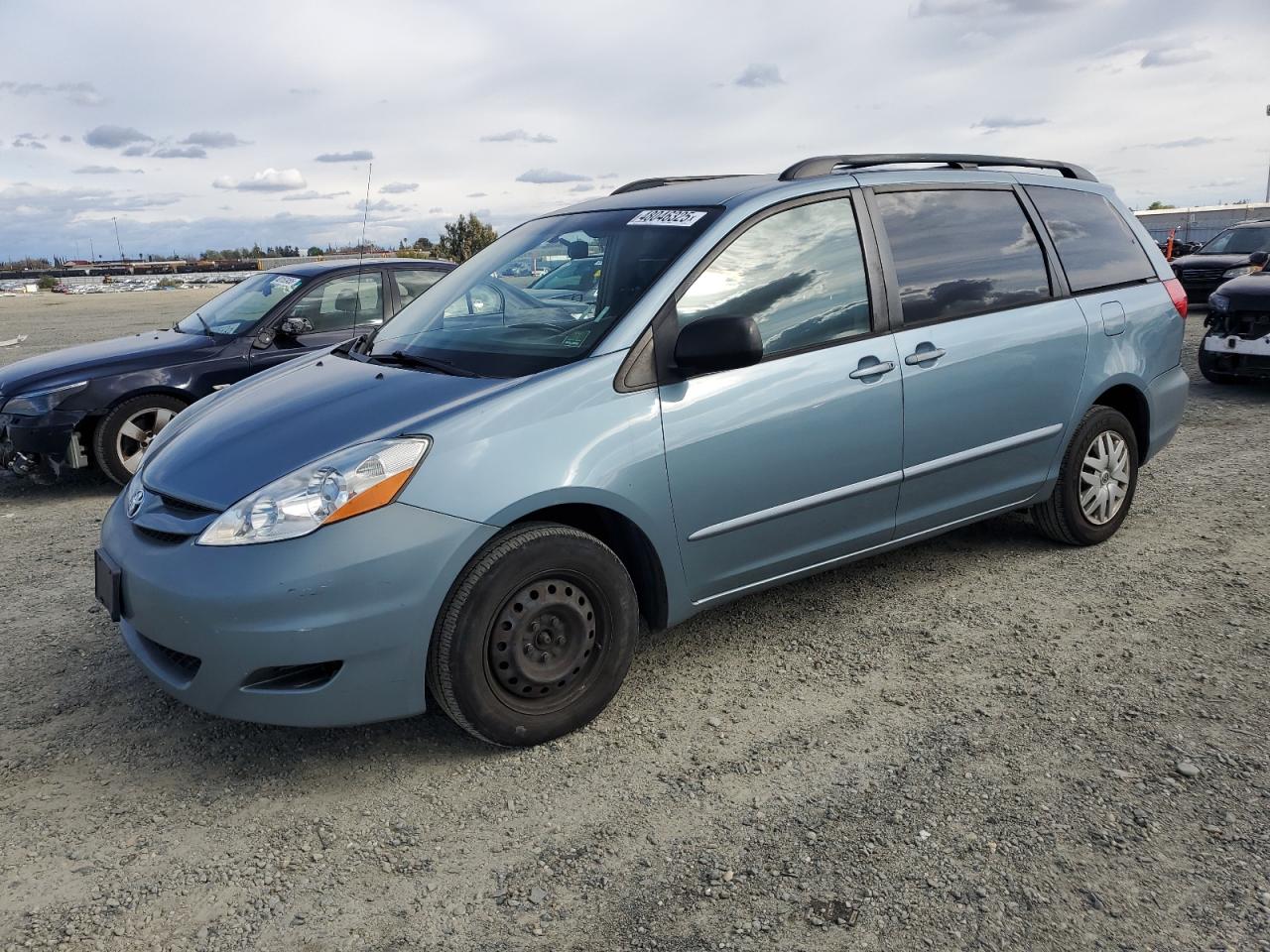 TOYOTA SIENNA CE 2006