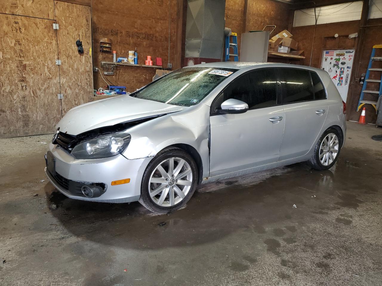 VOLKSWAGEN GOLF 2012