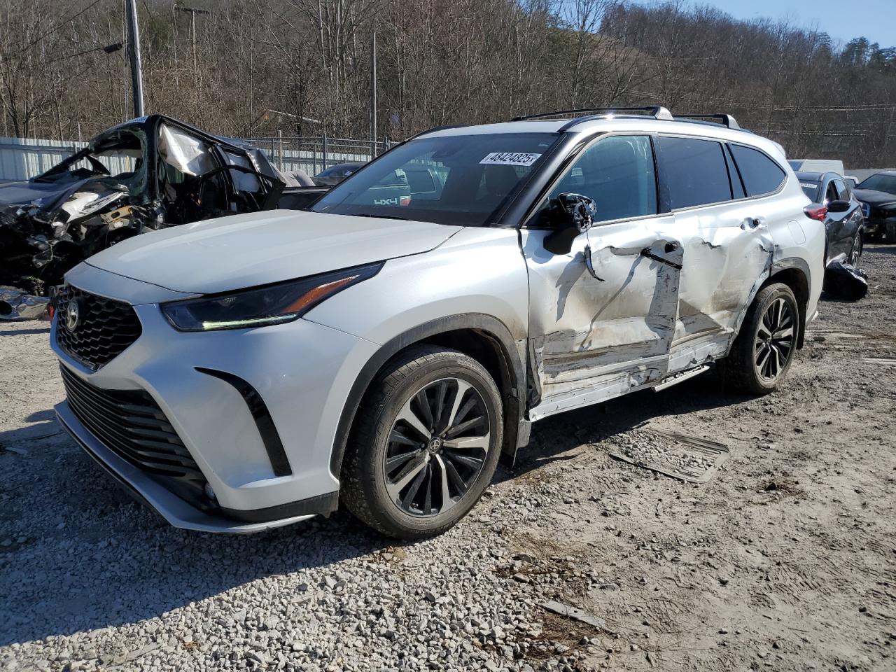 TOYOTA HIGHLANDER 2022